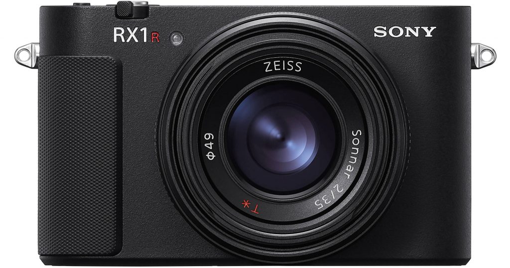Sony RX1R III premium full-frame compact digital camera with 61MP sensor and Zeiss 35mm lens, luxury pick among July 2025 camera releases for high-resolution travel and street shooting