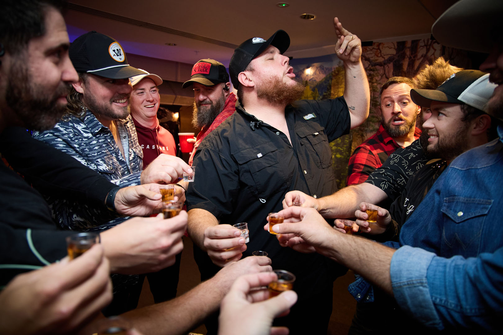 Luke Combs pre-show huddle photographed by David Bergman